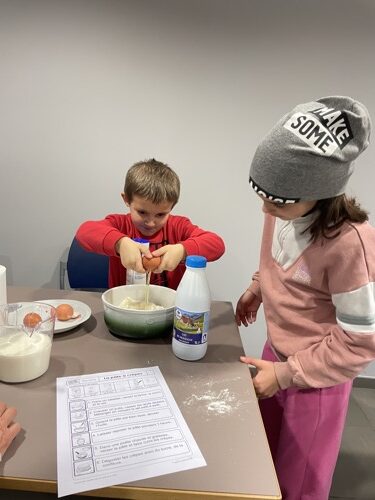 Les enfants du CLAS à l'atelier crêpes 2026
